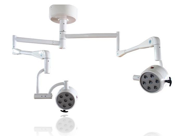 LED200／200型手術(shù)無(wú)影燈